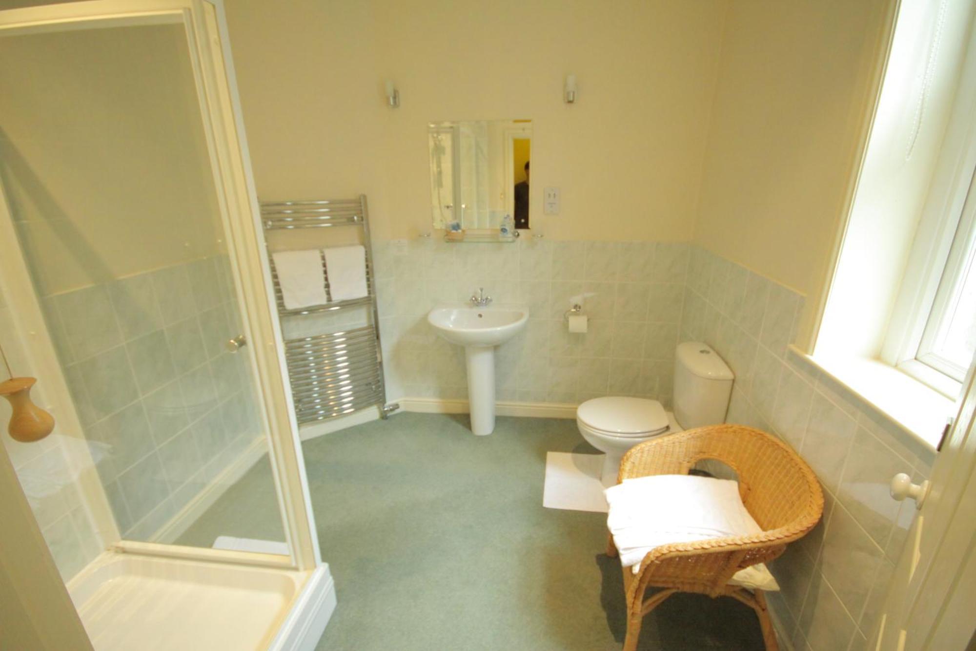 The Dales Bed and Breakfast Harrogate Eksteriør billede